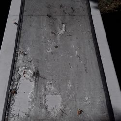 Capital_window_screen_repair_before